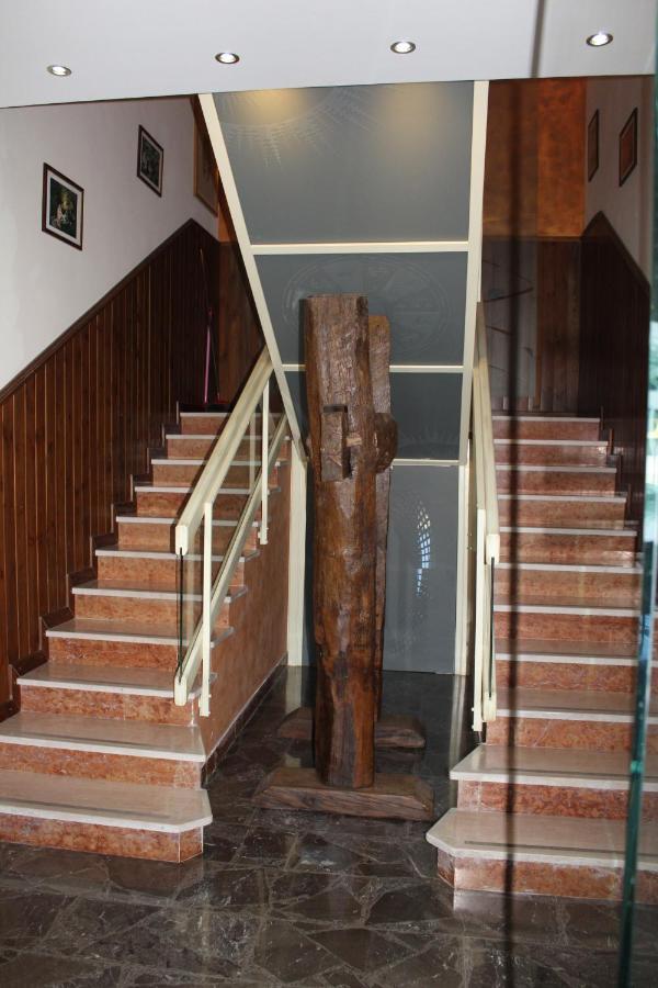 La Villa Guest House Capitignano Exterior foto