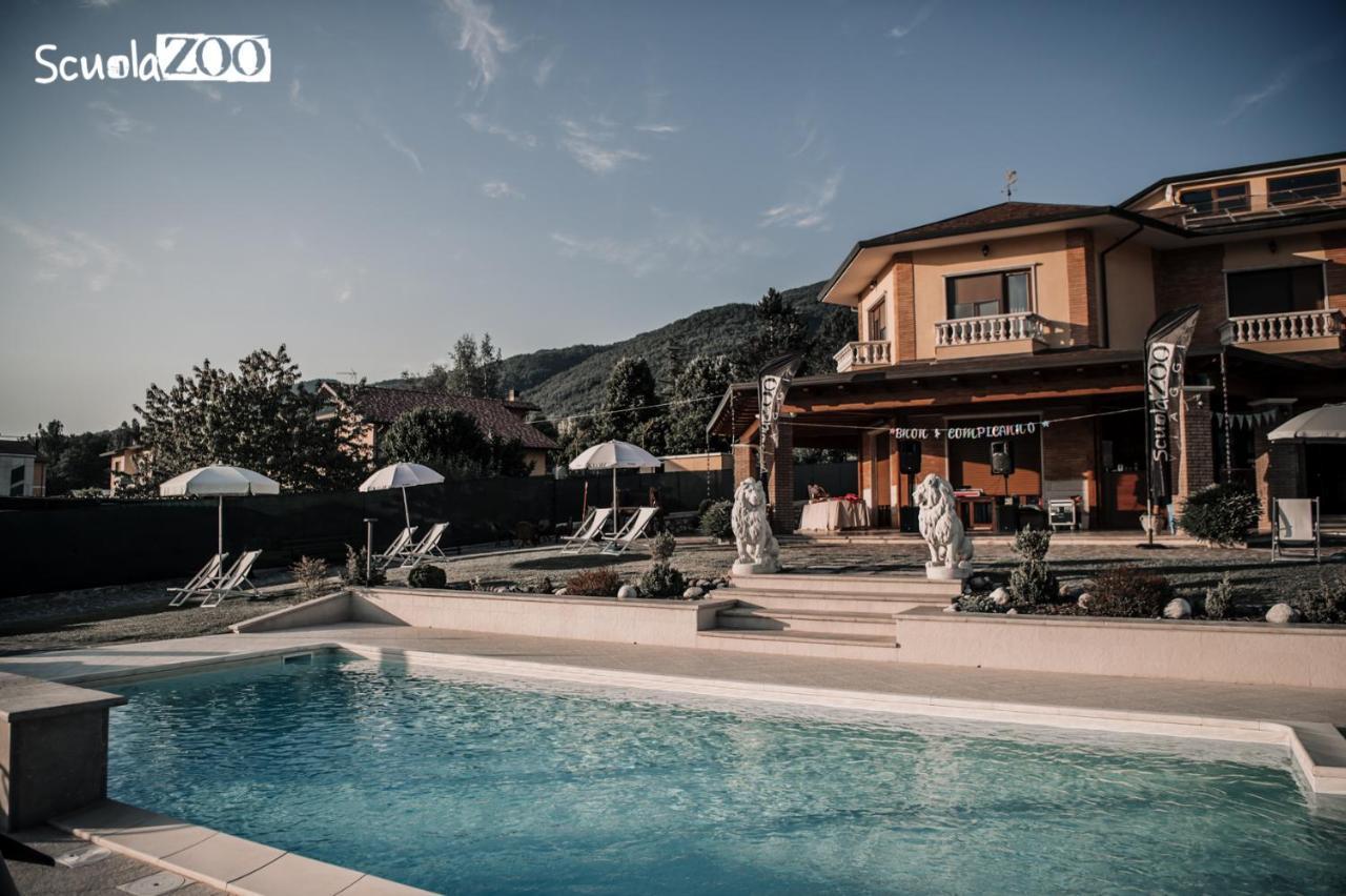 La Villa Guest House Capitignano Exterior foto